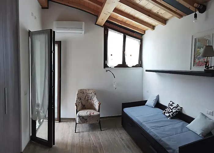 Mirasole Homestay szállás