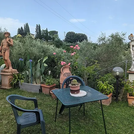 Mirasole בית אירוח